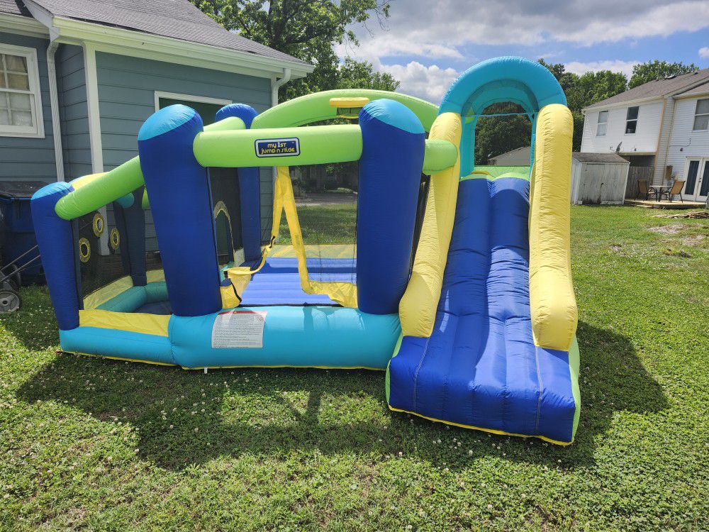 Bounce House With Slide And Ball Pit  For Sale