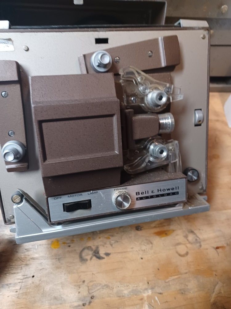 Vintage Bell And Howell 8mm Autoload Projector Untested