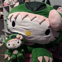 jumbo hello kitty dinosaur 