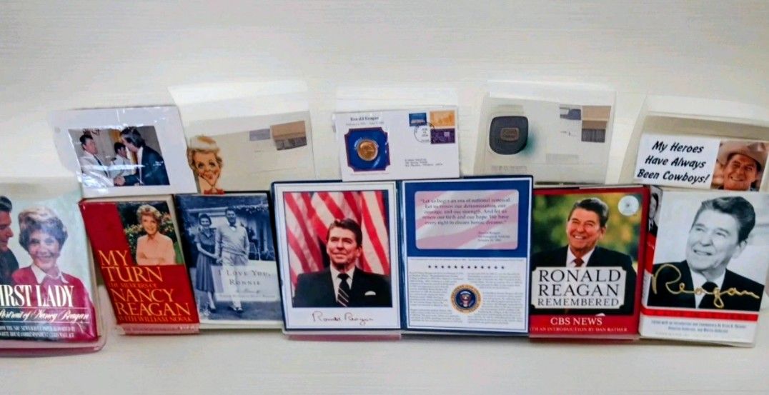 Ronald Reagan 1st Ed Book Lot + Commemorative Coin - 5 Hardcovers And Much More!