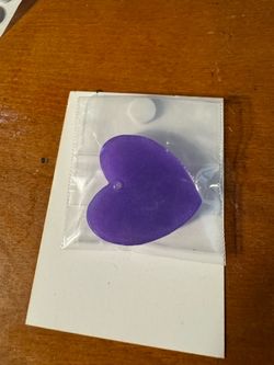 Deep purple resin hearts (1001)
