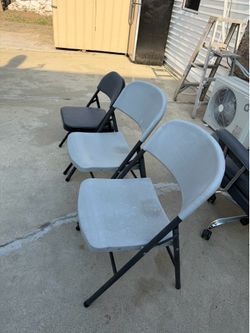 Set of 3 chairs