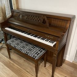 Kimball Piano 