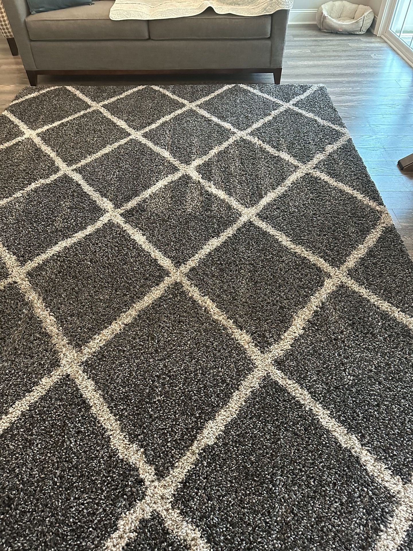 7’10” X 10’10”  “Henderson” Charcoal Grey Rug 