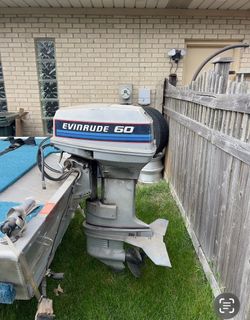 1982 Evinrude 60hp 2-stroke outboard