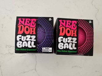 Needoh Fuzz Ball• Purple & Pink