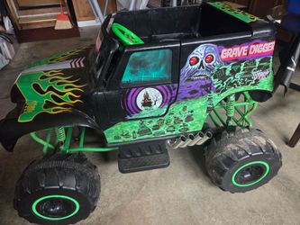 Grave Digger Power Wheel