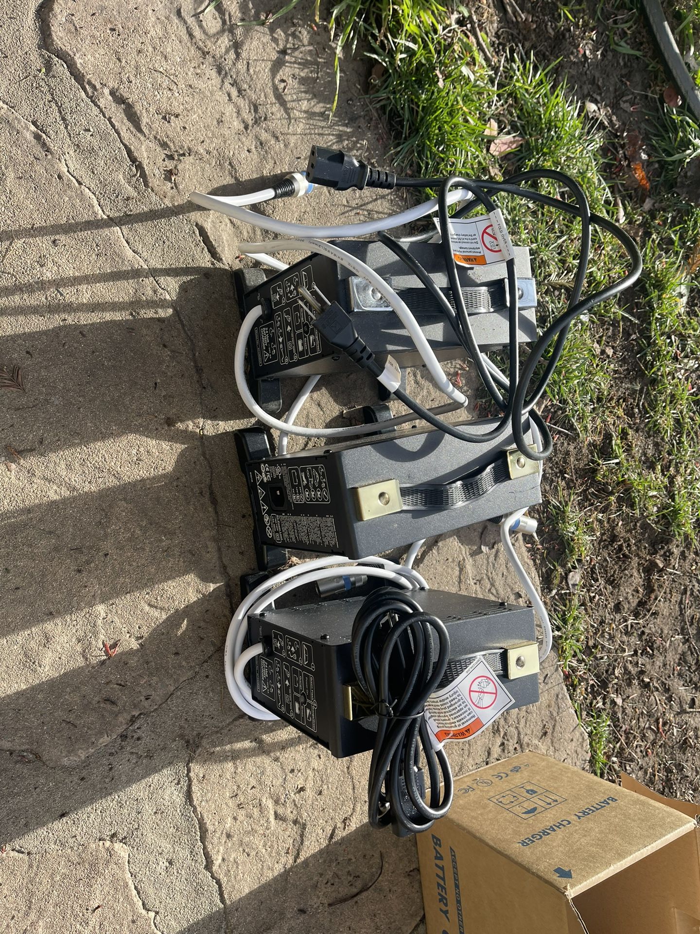 Quantum/Jazzy Power Chair Wheelchair Battery Charger 24V