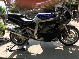 Used suzuki gsxr online 1100 for sale