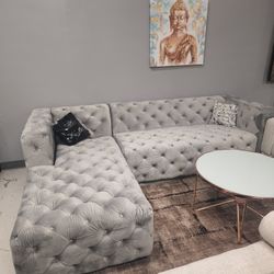 Grey Tufted Left Face Chaise 