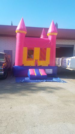 New pink castle jumper