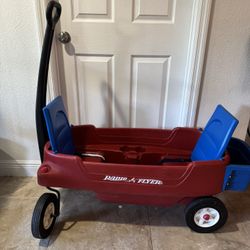 Radio Flyer Two Seat Wagon 