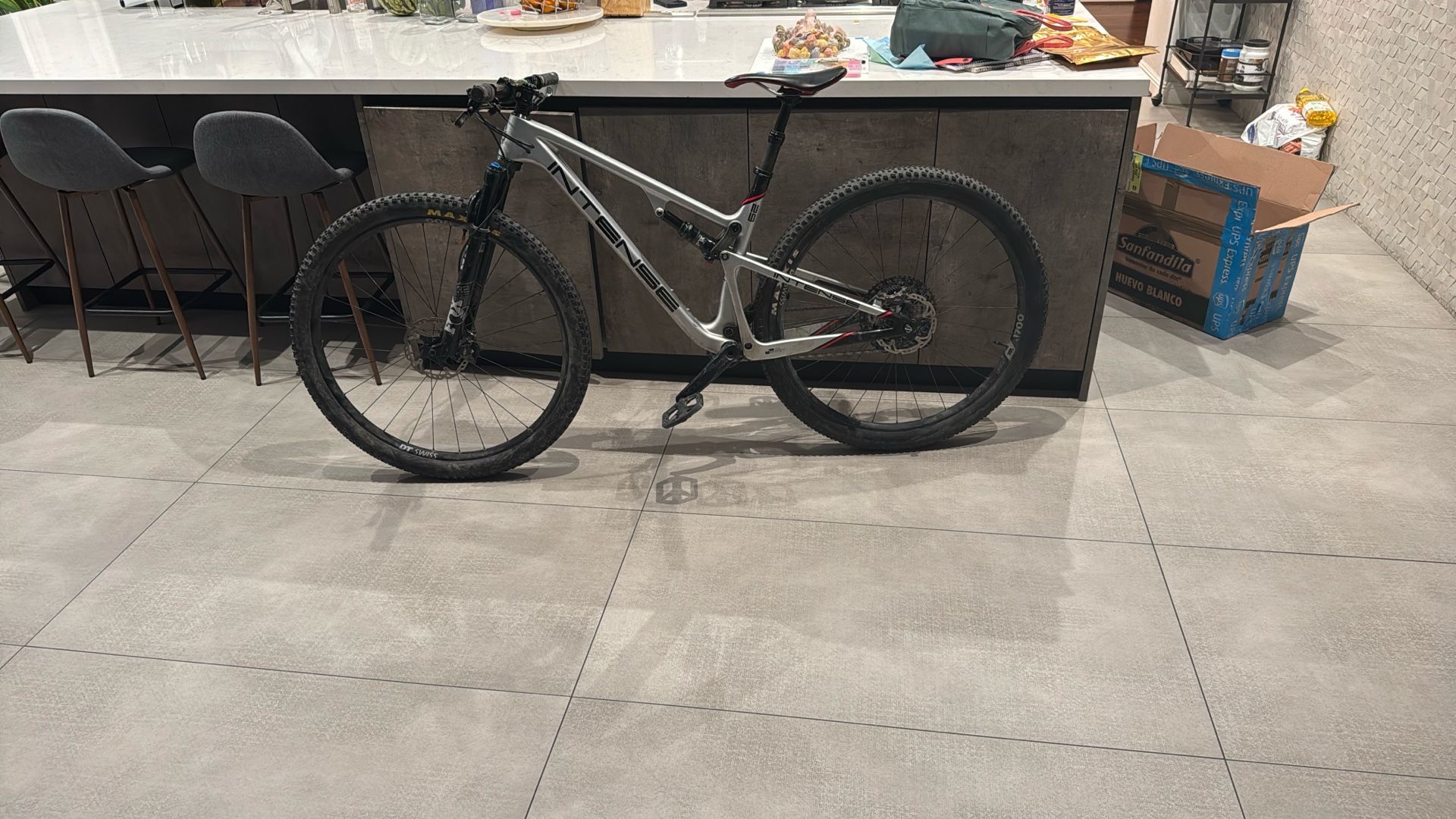 2023 Intense 951 Sniper XC Mountain Bike