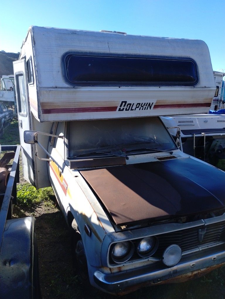 ? Toyota Dolphin