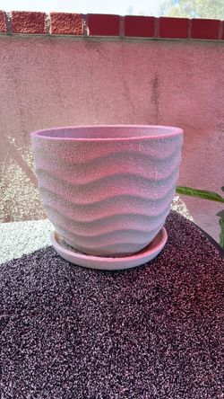 White pot! Sculpture design
