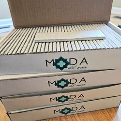 Moda Del Mar Tiles