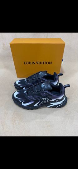 Louis Vuitton Runner Tatic Sneakers size 10