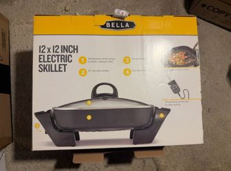 Bella 12” x 12” Electric Skillet with Glass Lid