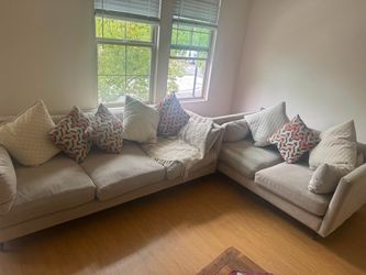 Couch and looveseat