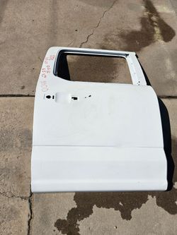 Ford f150 right rear door oem