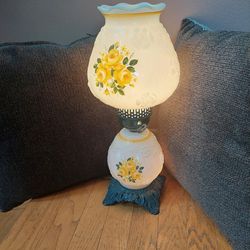 Vintage Lamp, Works Great, 3 Way Lamp 