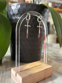 Dangle Daggers 🗡️ earrings