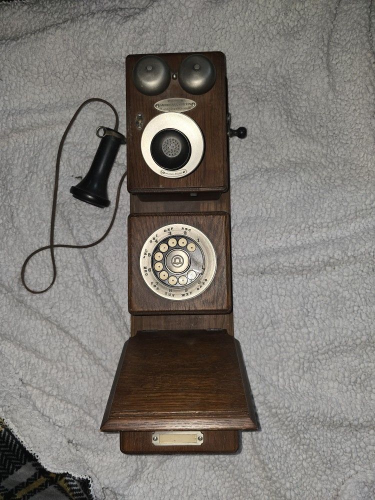 Vintage Americana Edition Circa 1882 Wall Telephone Western Electric 1981