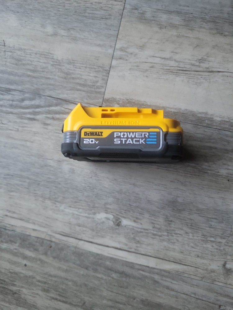 Dewalt 20v POWER STACK Battery