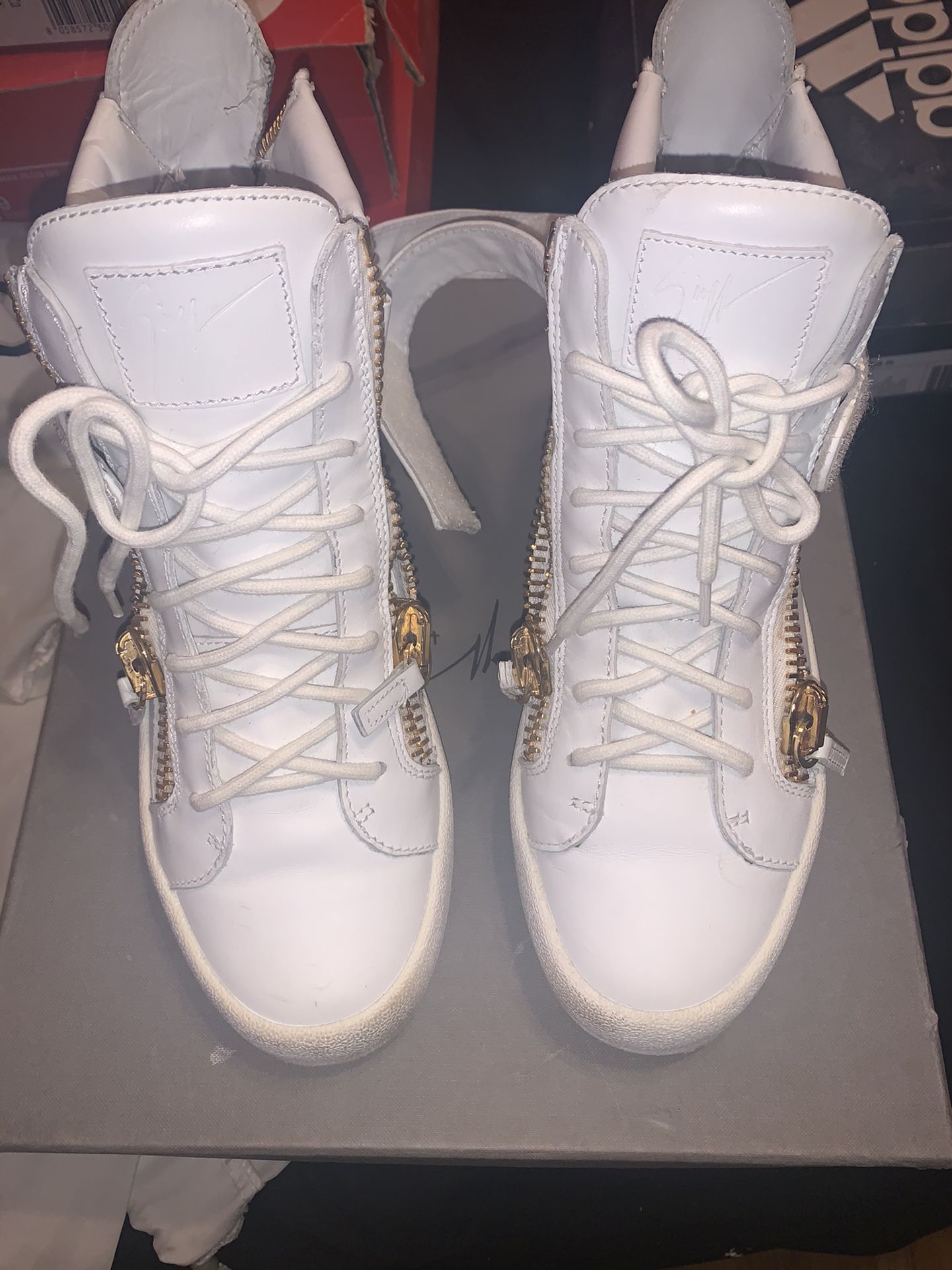 Men’s Giuseppe size 8.5