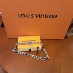 Louis-vuitton  Necklace 