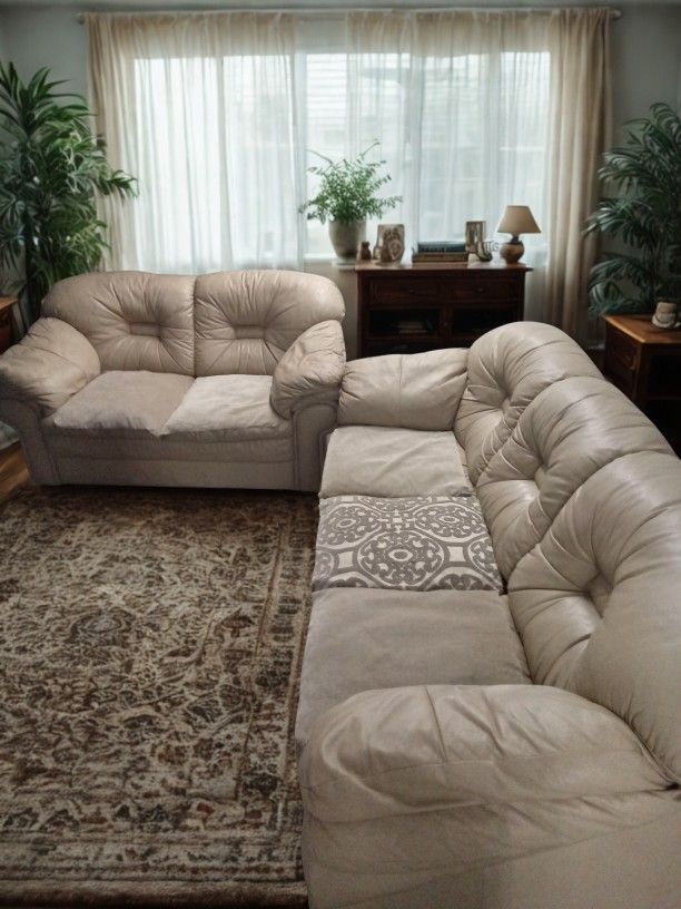Leather Couch And Loveseat 