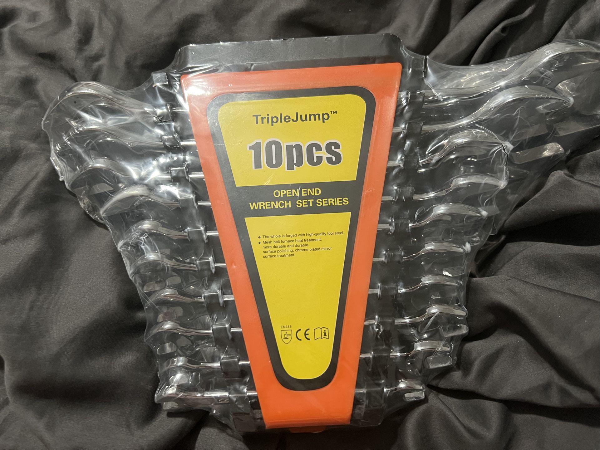 BRAND NEW IN HOLDER TripleJump 10 piece metric open end wrench set with holder New in the factory wrapping - TripleJump 10 piece metric open end wrenc