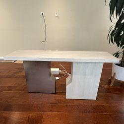 Modern Matching Coffee Table & Side Table Set – Excellent Condition