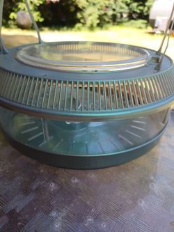 Pet aquarium