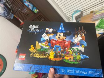 Selling a lot of unopened and some opened Lego sets
