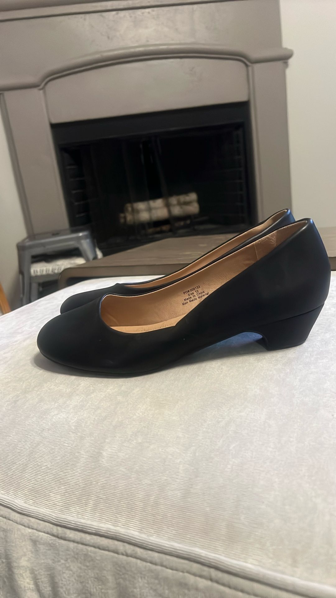 Black Kitten Pumps - size 12