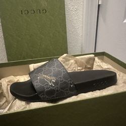 Brand New Women Gucci Slides Size 8