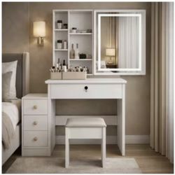Vanity Desk(brand New)