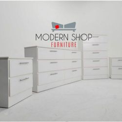 Dresser Whit Mirror , Chest And Two Nightstands👌Cómoda Con Espejo Gaveteto Y Dos Mesitas De Noche