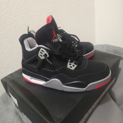 Jordan Retro 4 black/red