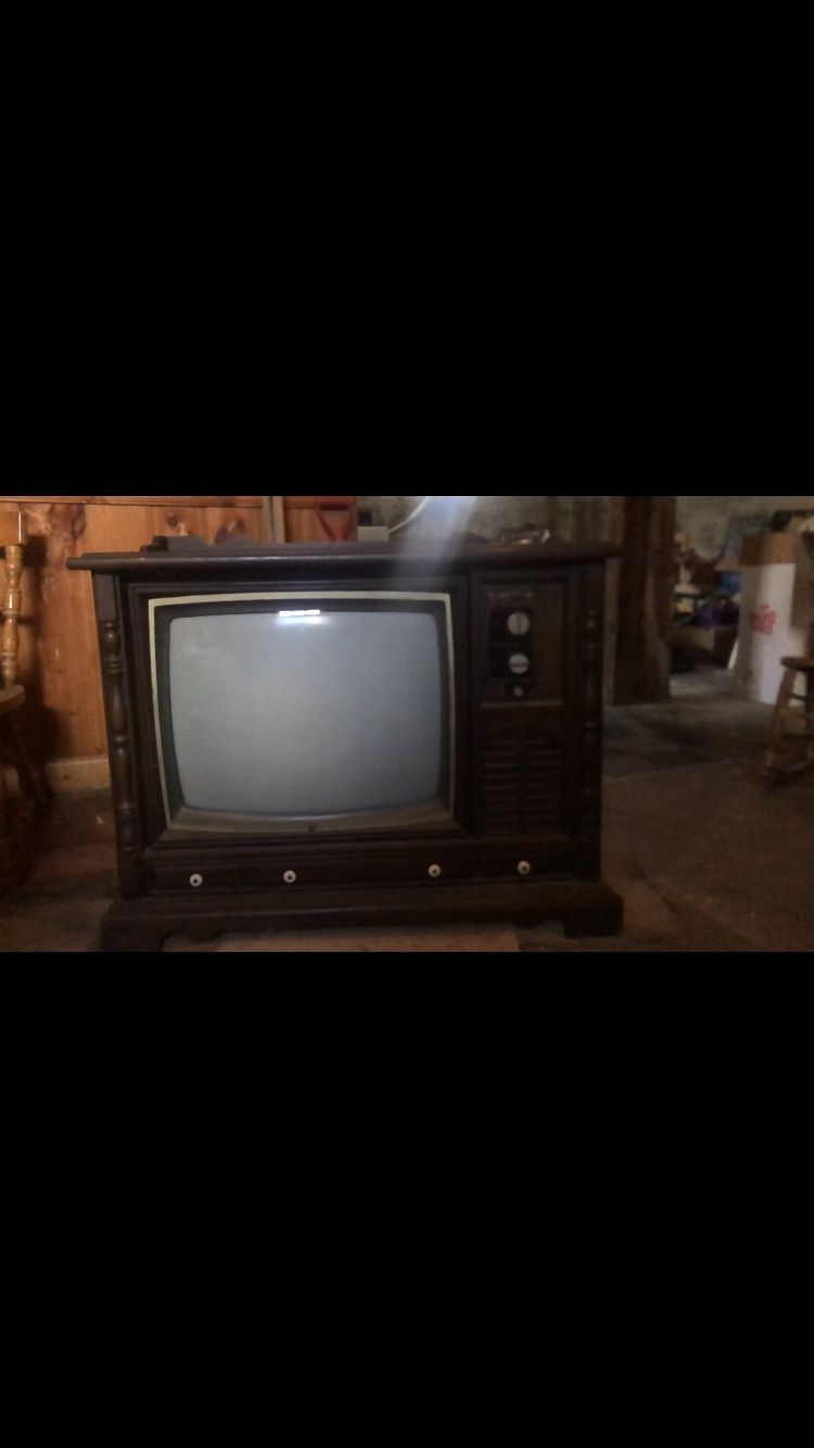 Console Television