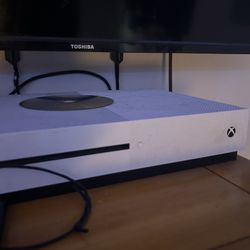 xbox one s and games and controllers
