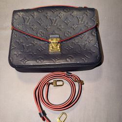 Louis Vuitton Purse 