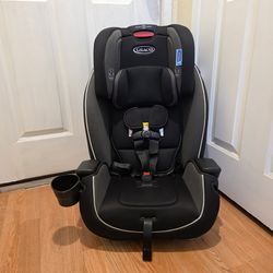 Graco Milestone 3-in-1 Convertible Car Seat