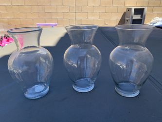 7 Vases