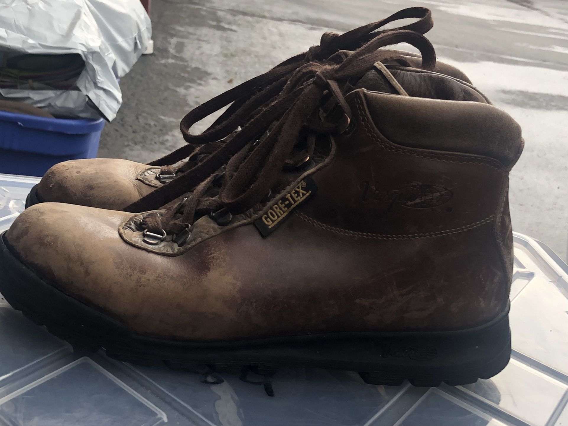 Vasque 7994 Gore-Tex Skywalk Men’s Hiking Brown Leather Boots Size 9W 