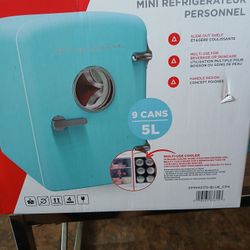 Mini Personal Fridge Cooler 