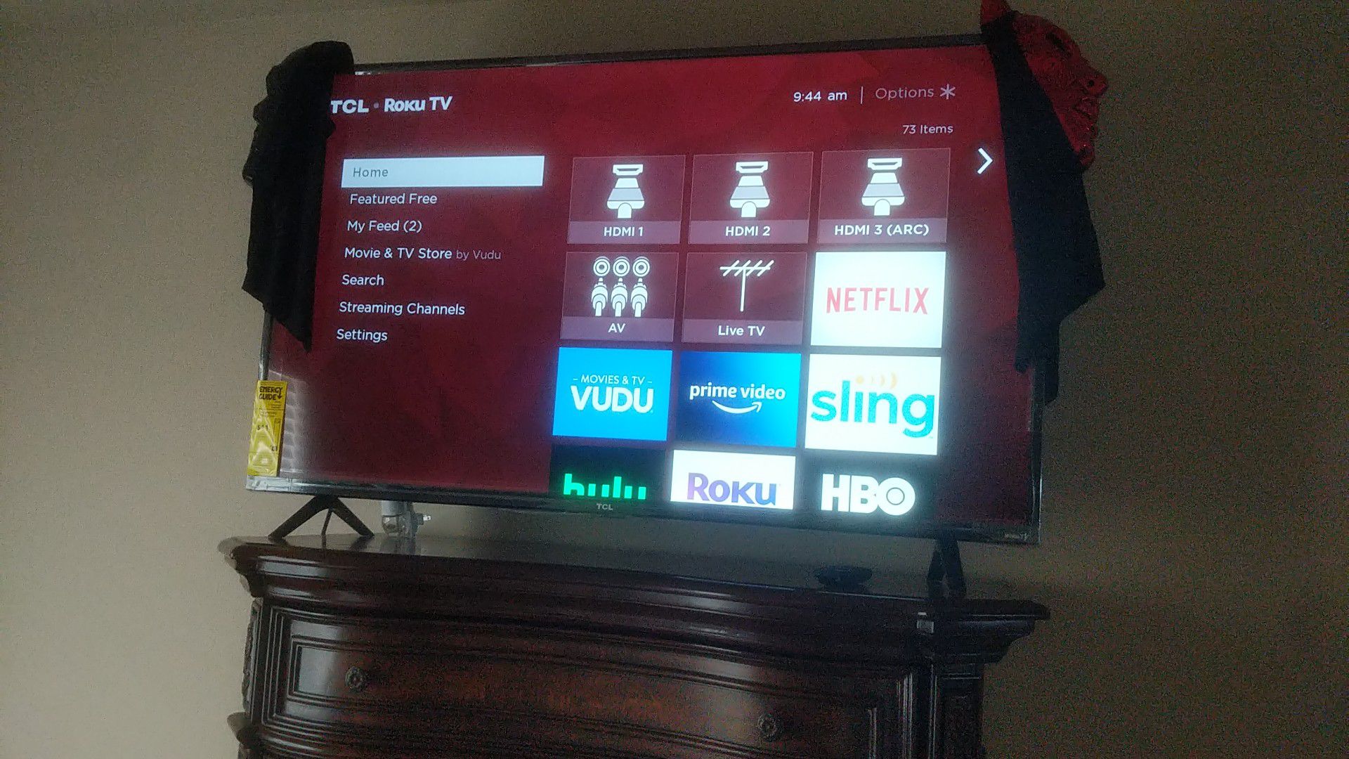 Tcl roku 47" new voice remote + Everything still new and in perfect condition