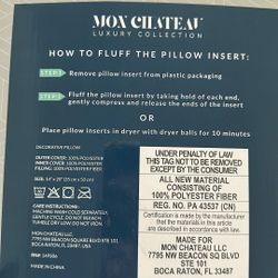 2 Pillow Inserts & 2 Velvet Pillowcases 