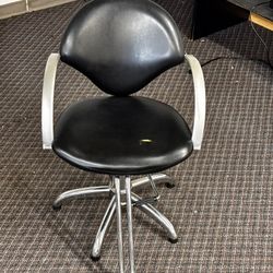 Used Styling Chair
